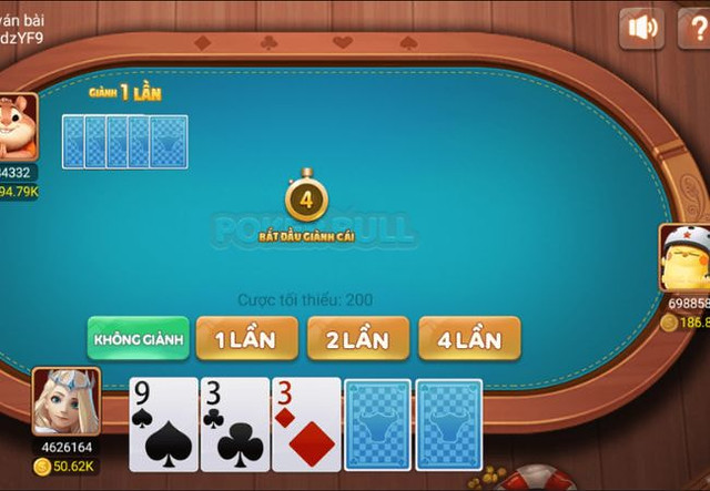 tai xiu live iwinclub 3